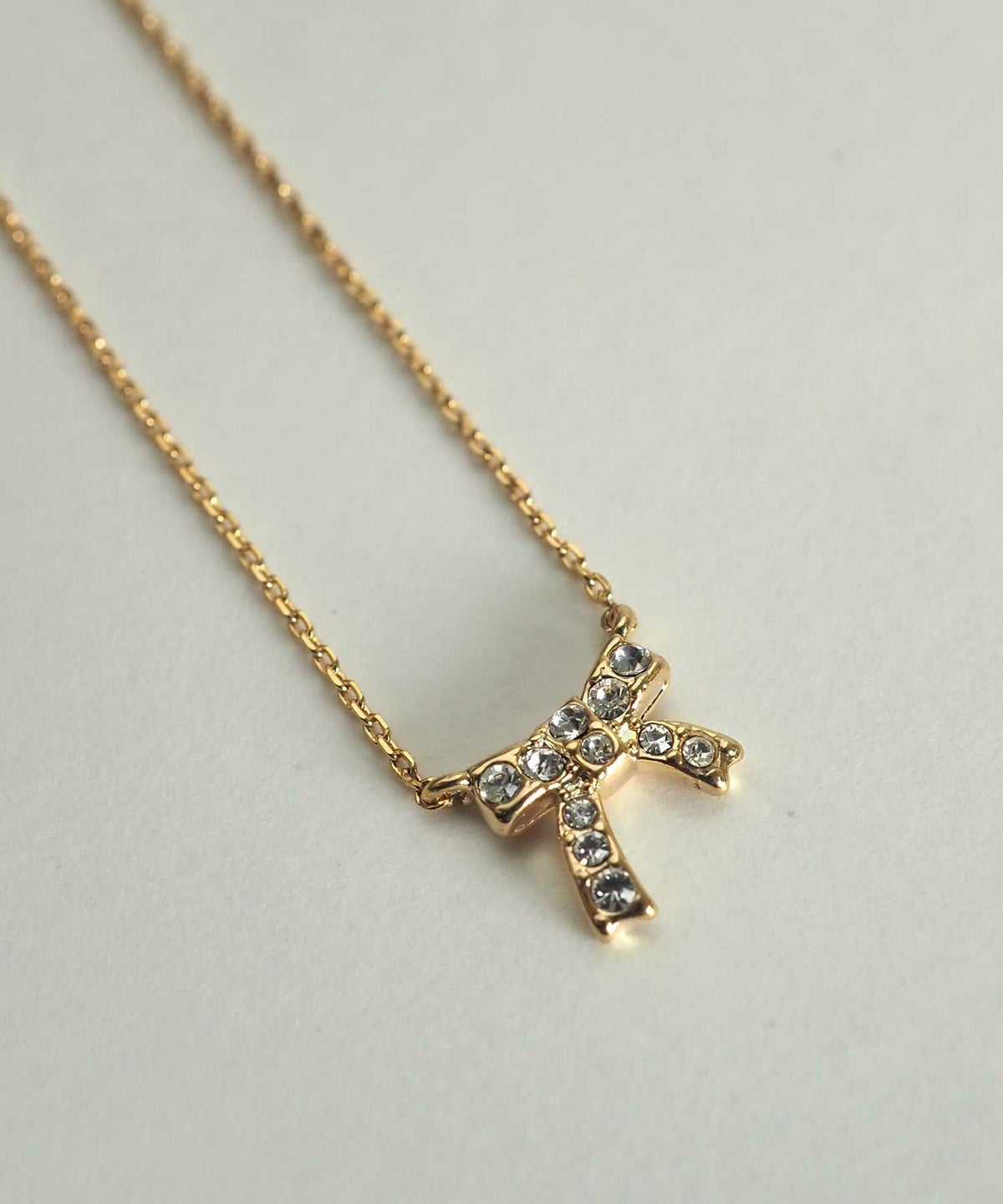 ラインストーンリボンネックレス