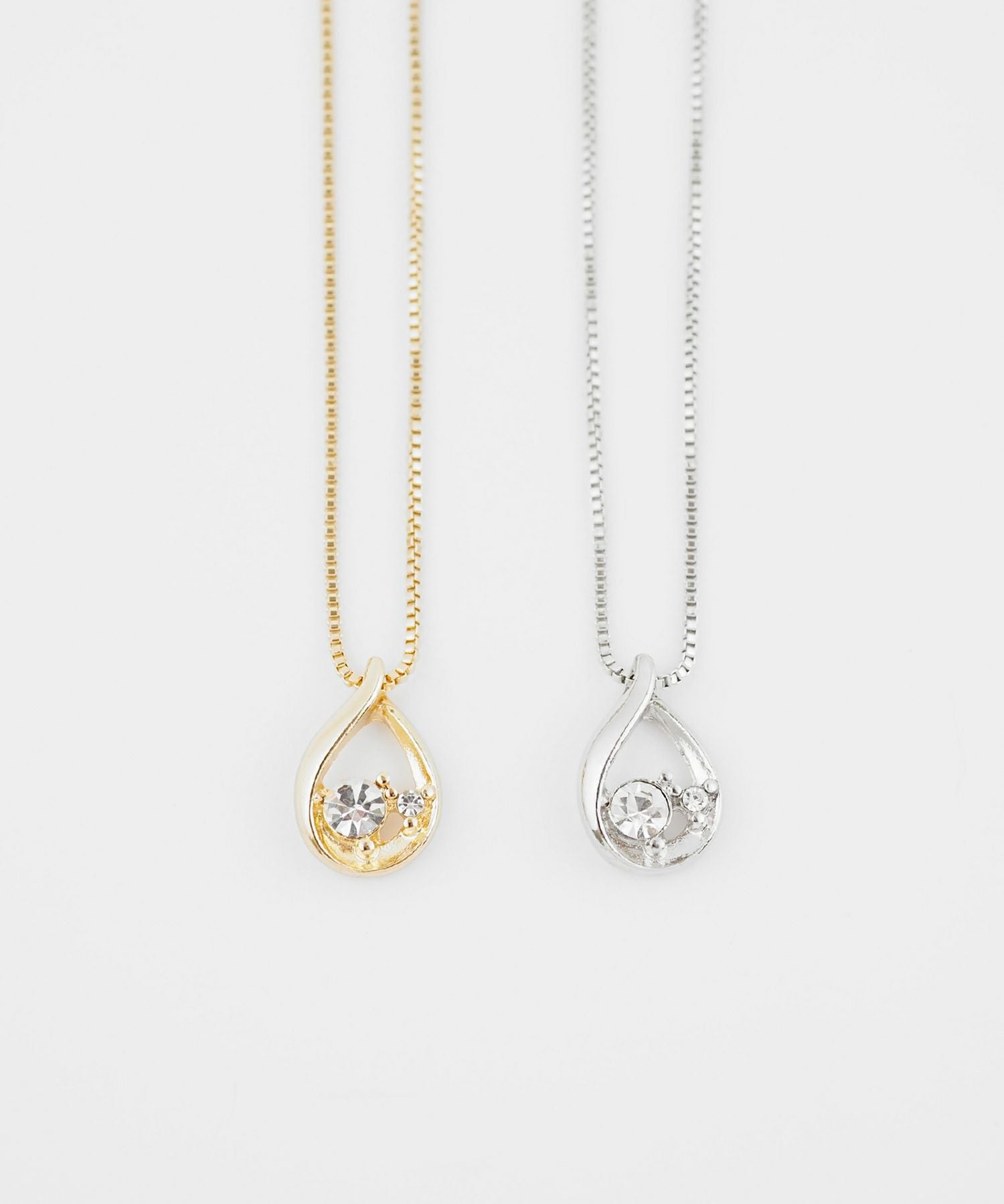 デュードロップスライドネックレス