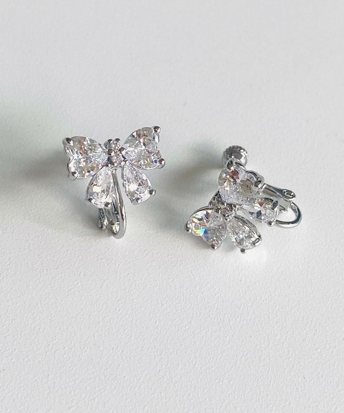 キュービックプチリボンイヤリング【Dahlia】