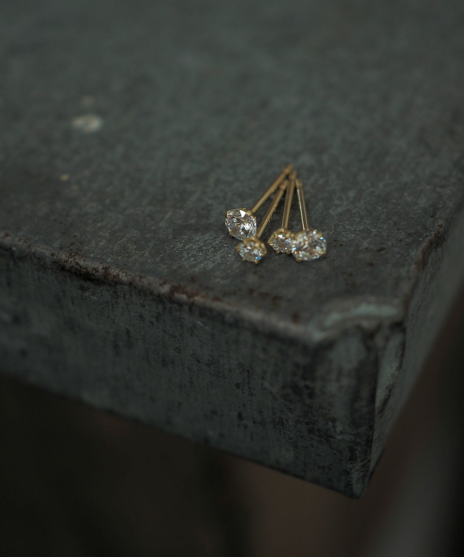 【web限定】[K10]ルミナスジルコニアピアス【cucia】