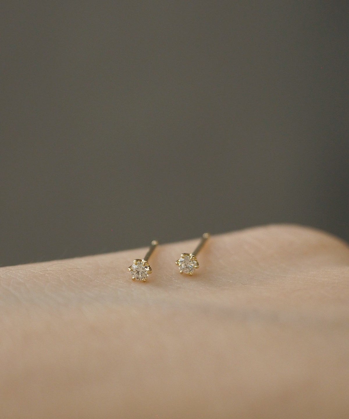 【web限定】[K10]スターレットダイヤモンドピアス