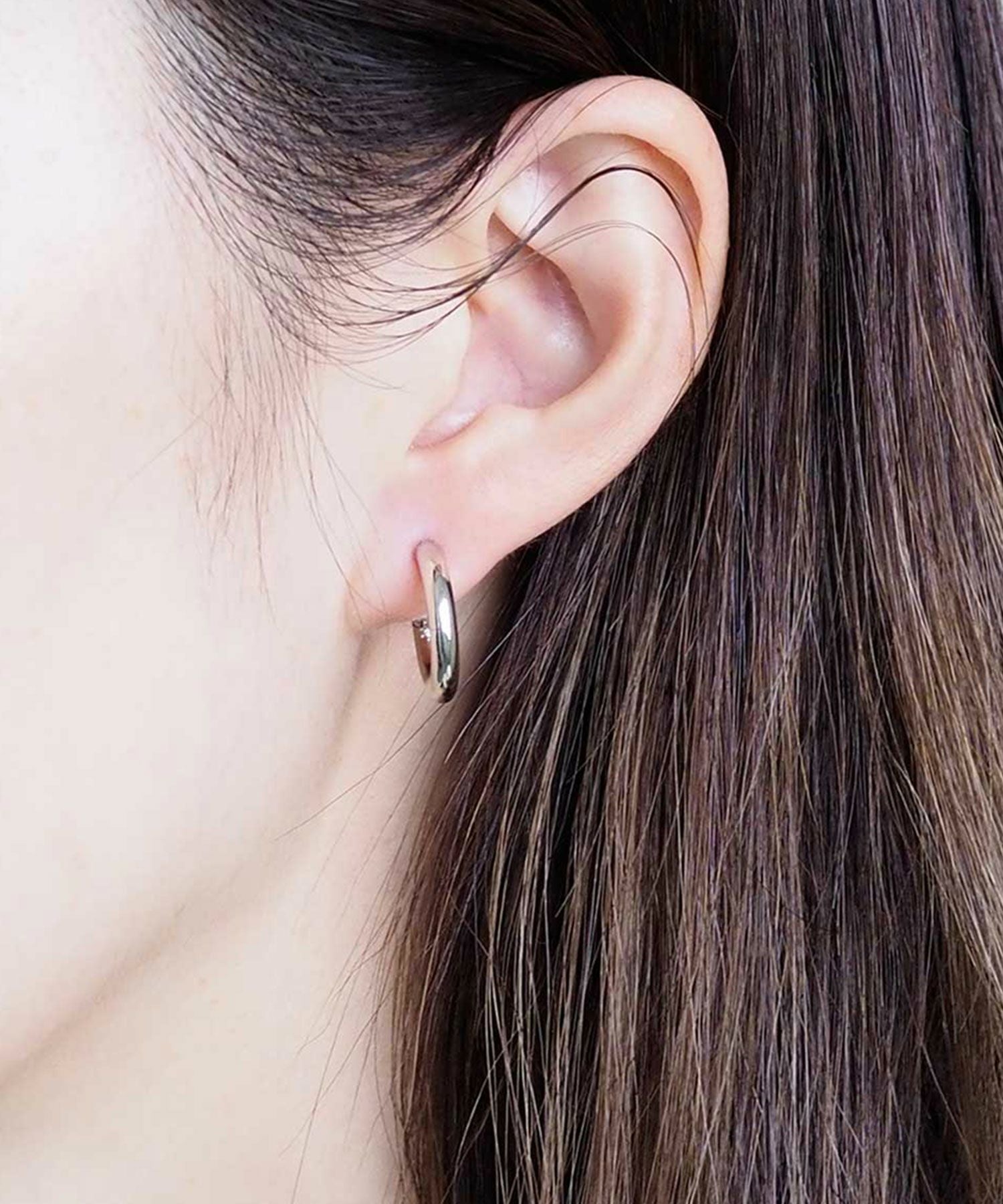 ラウンドクラッチイヤリング