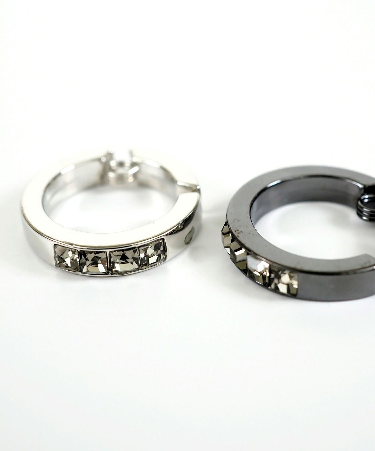 キューブラインクラッチイヤリング