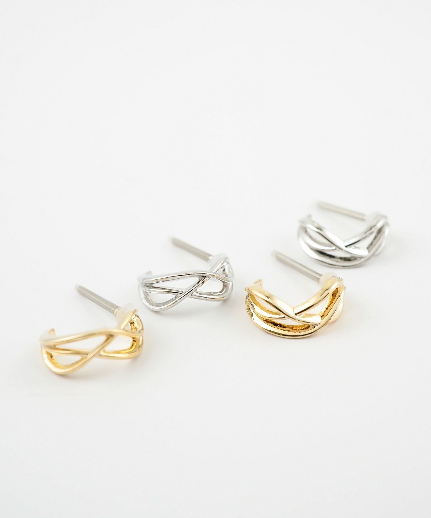 【web限定】ルミインターセクト樹脂コーティングポストピアス【Lumirise】