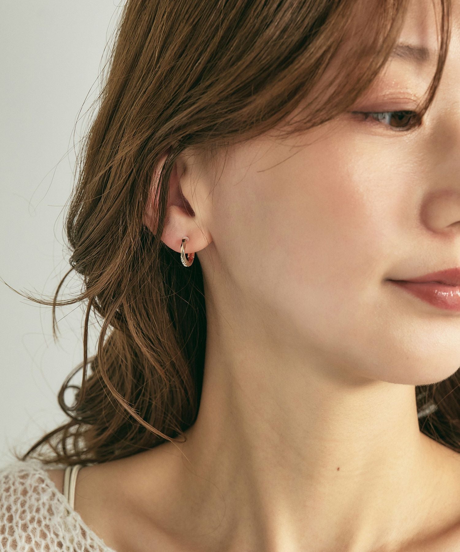 【web限定】ルミツイストグロスフープ樹脂コーティングスムースピアス【Lumirise】