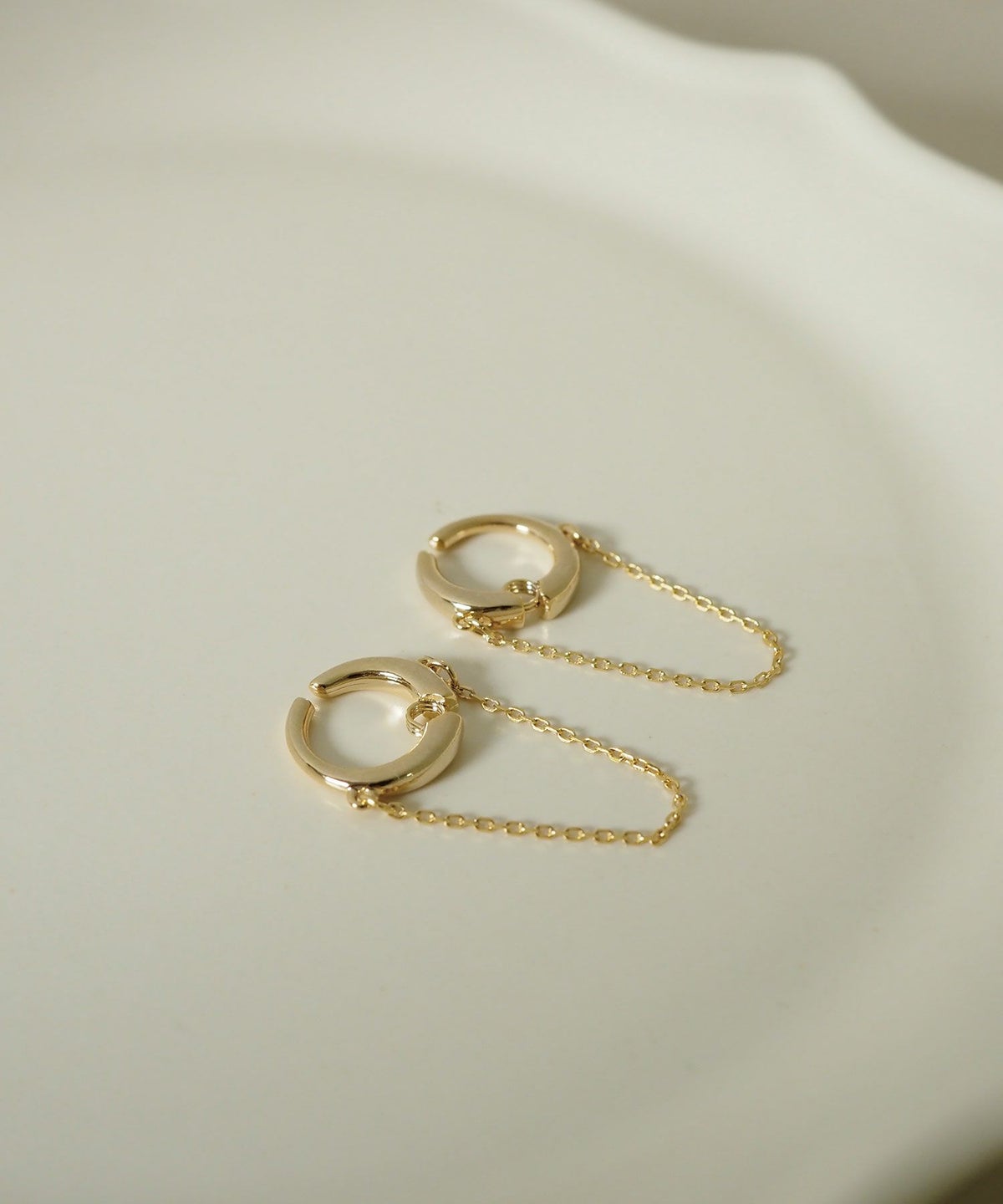 【web限定】ルミチェーンフープクラッチイヤリング【Lumirise】