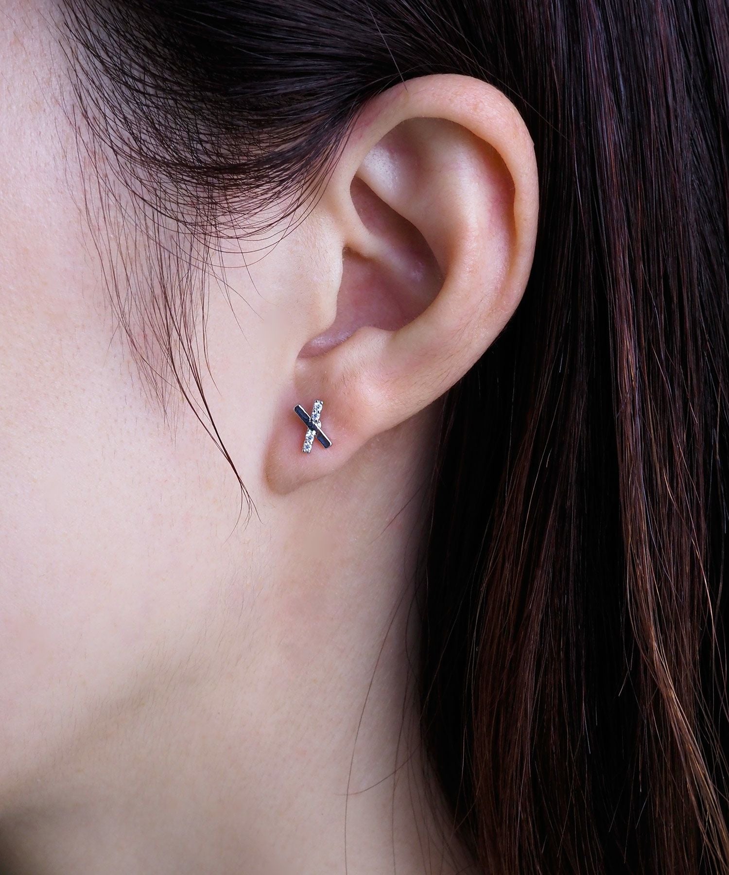 情報7daysニュースキャスター着用】クロスバーハーフジルコニアピュア