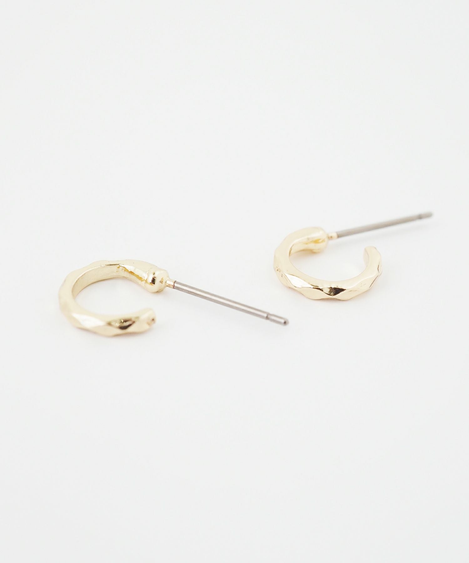 カッティングフープピュアチタンロングポストピアス