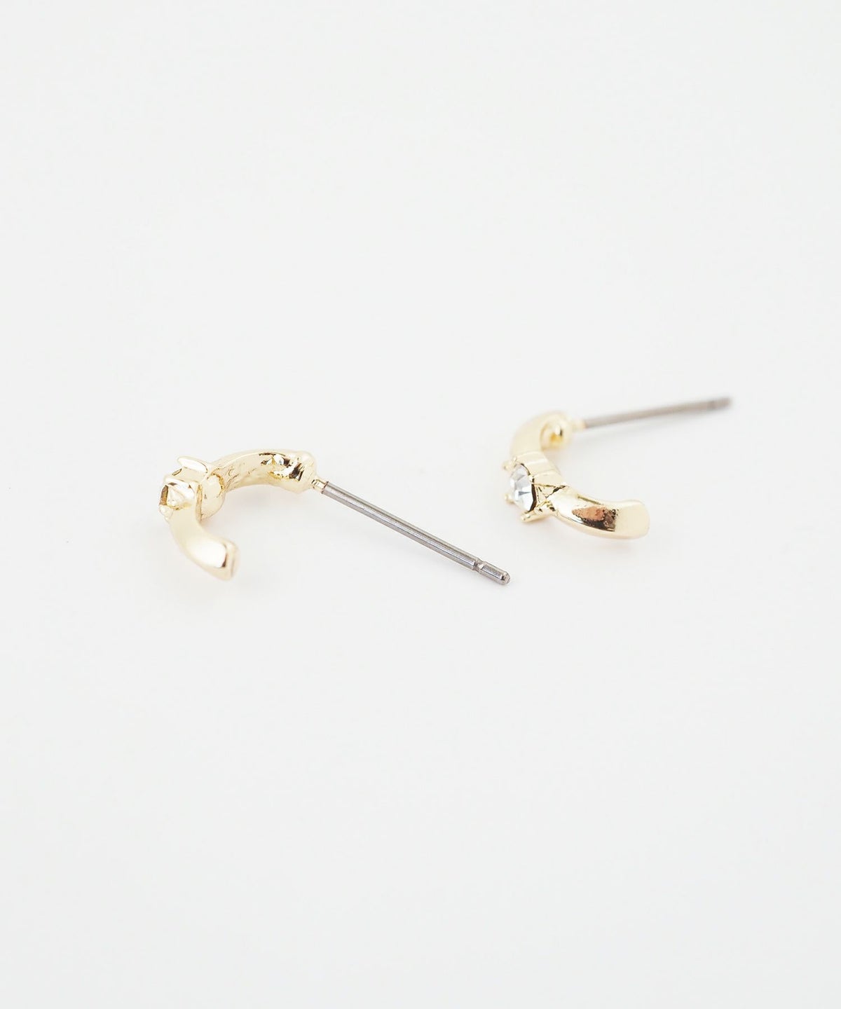 ビジューフープピュアチタンロングポストピアス