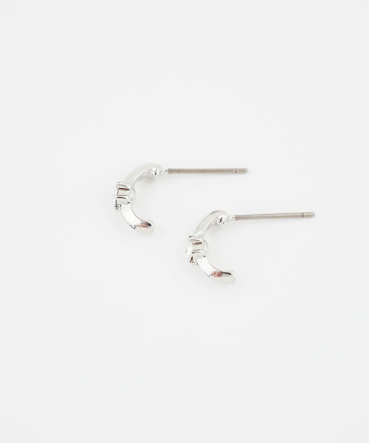 ビジューフープピュアチタンロングポストピアス