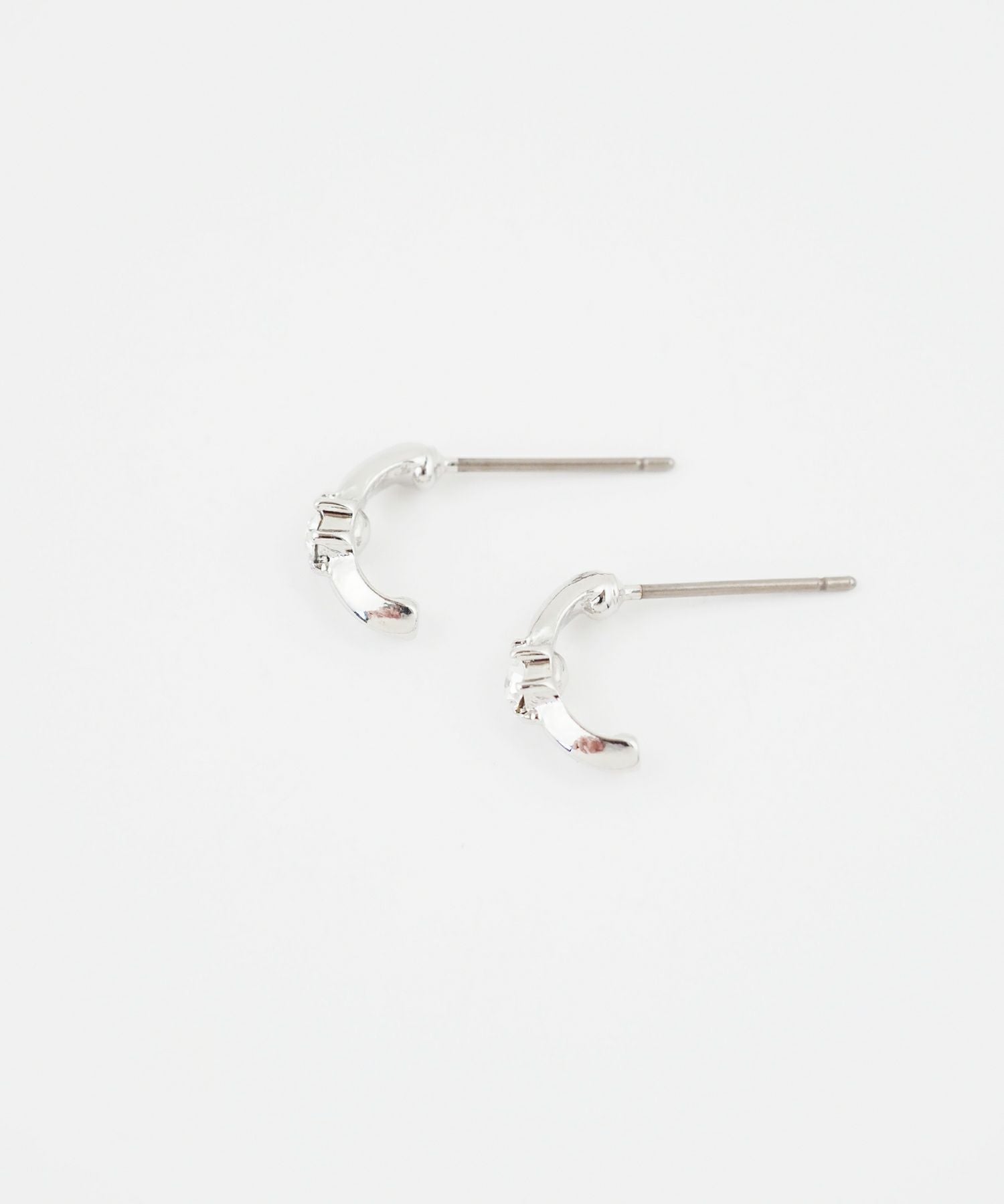 ビジューフープピュアチタンロングポストピアス