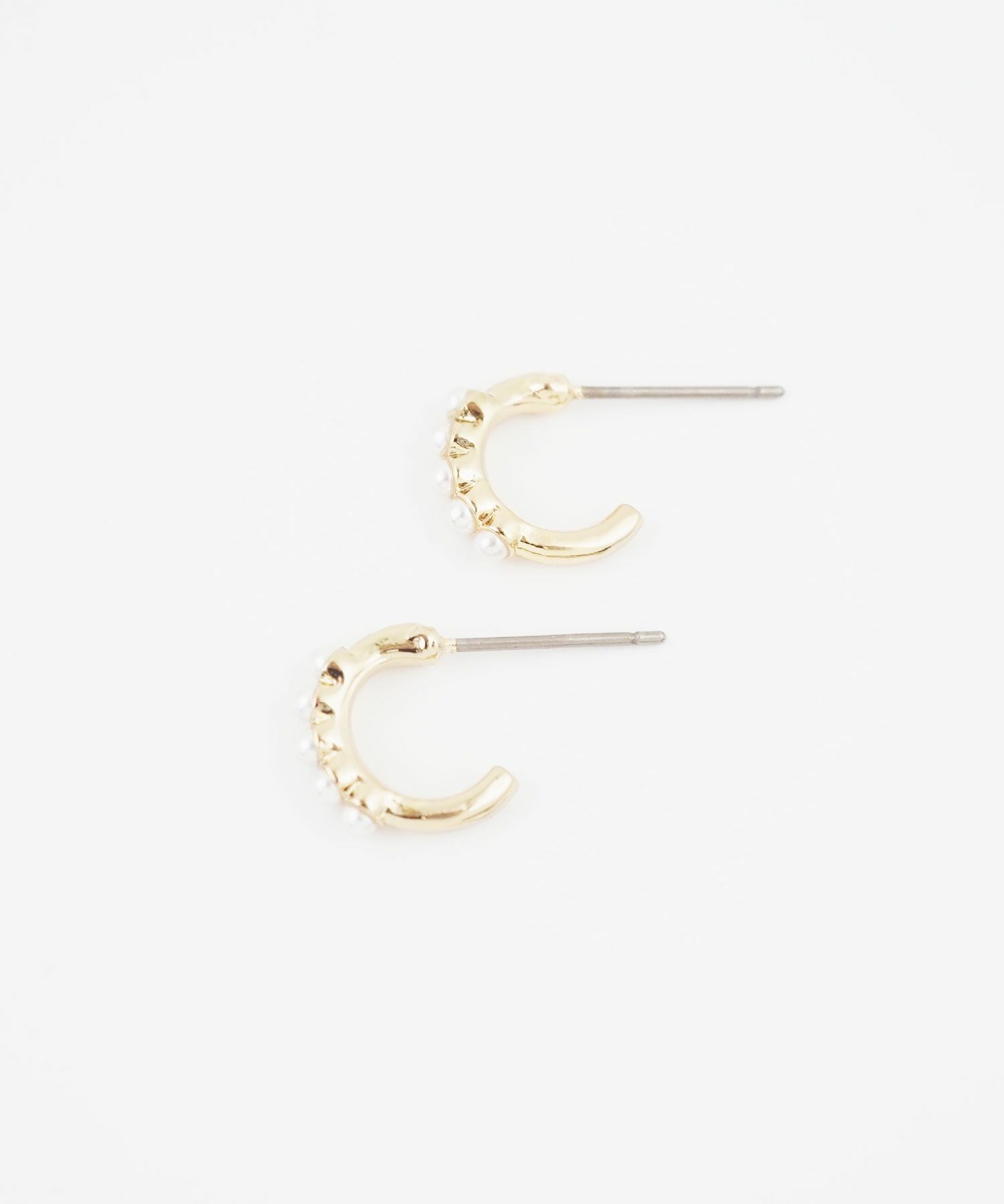 パールラインフープピュアチタンロングポストピアス