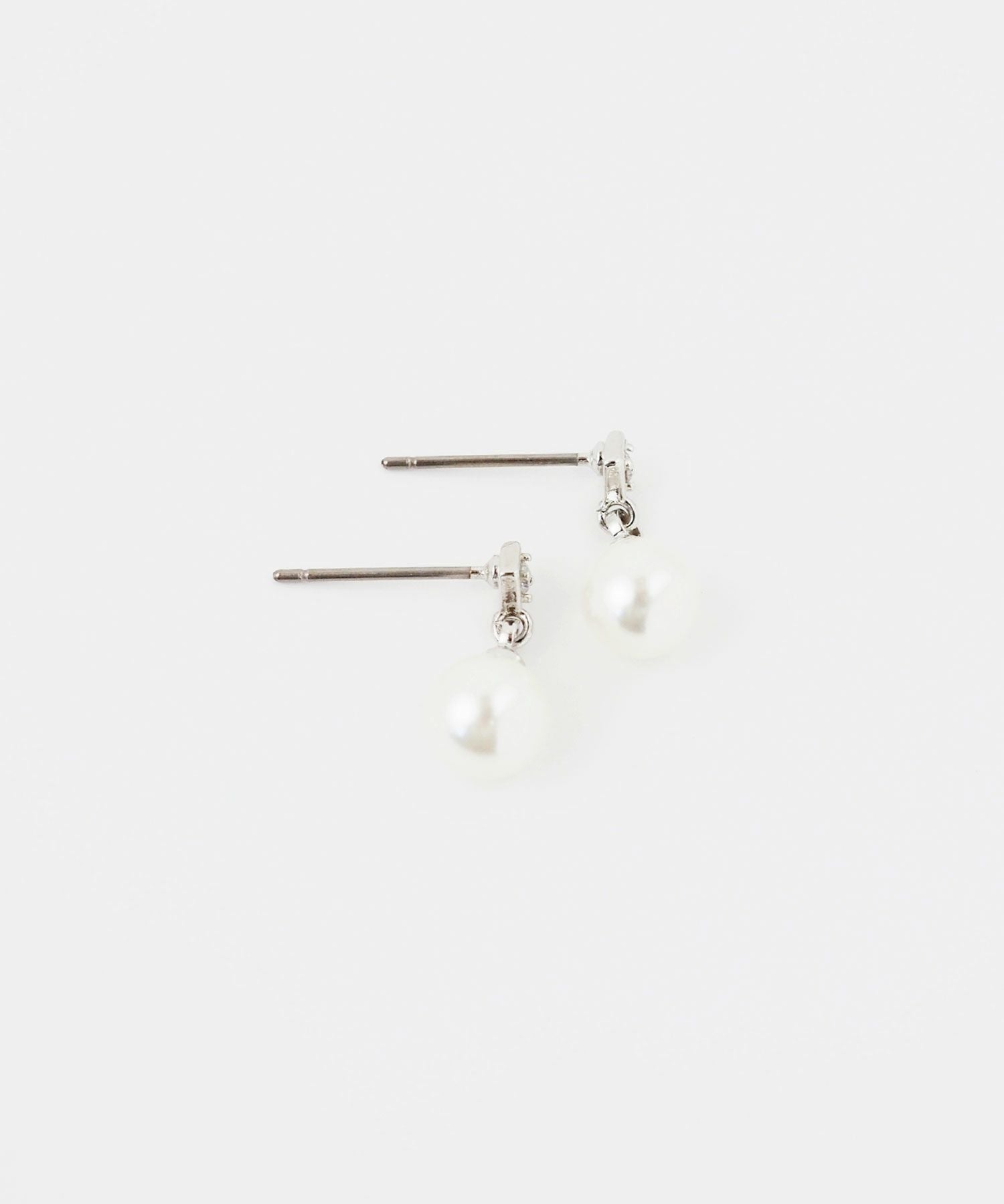 プラパールビジューピュアチタンロングポストピアス