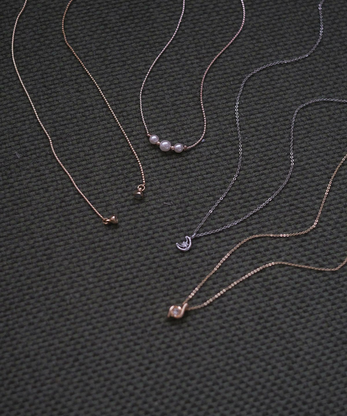 サークルストーンマグネットネックレス