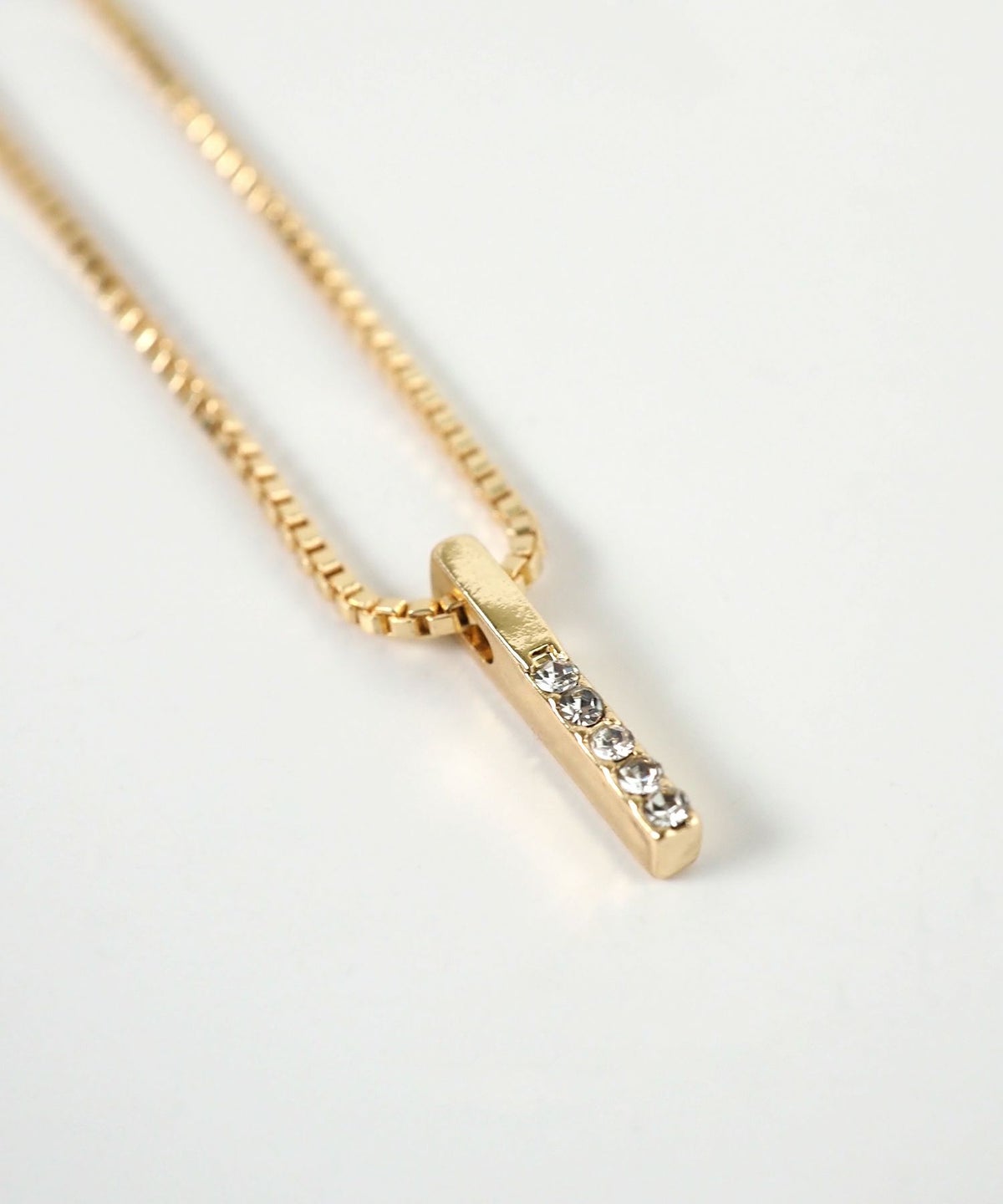 ラインストーンバーマグネットネックレス