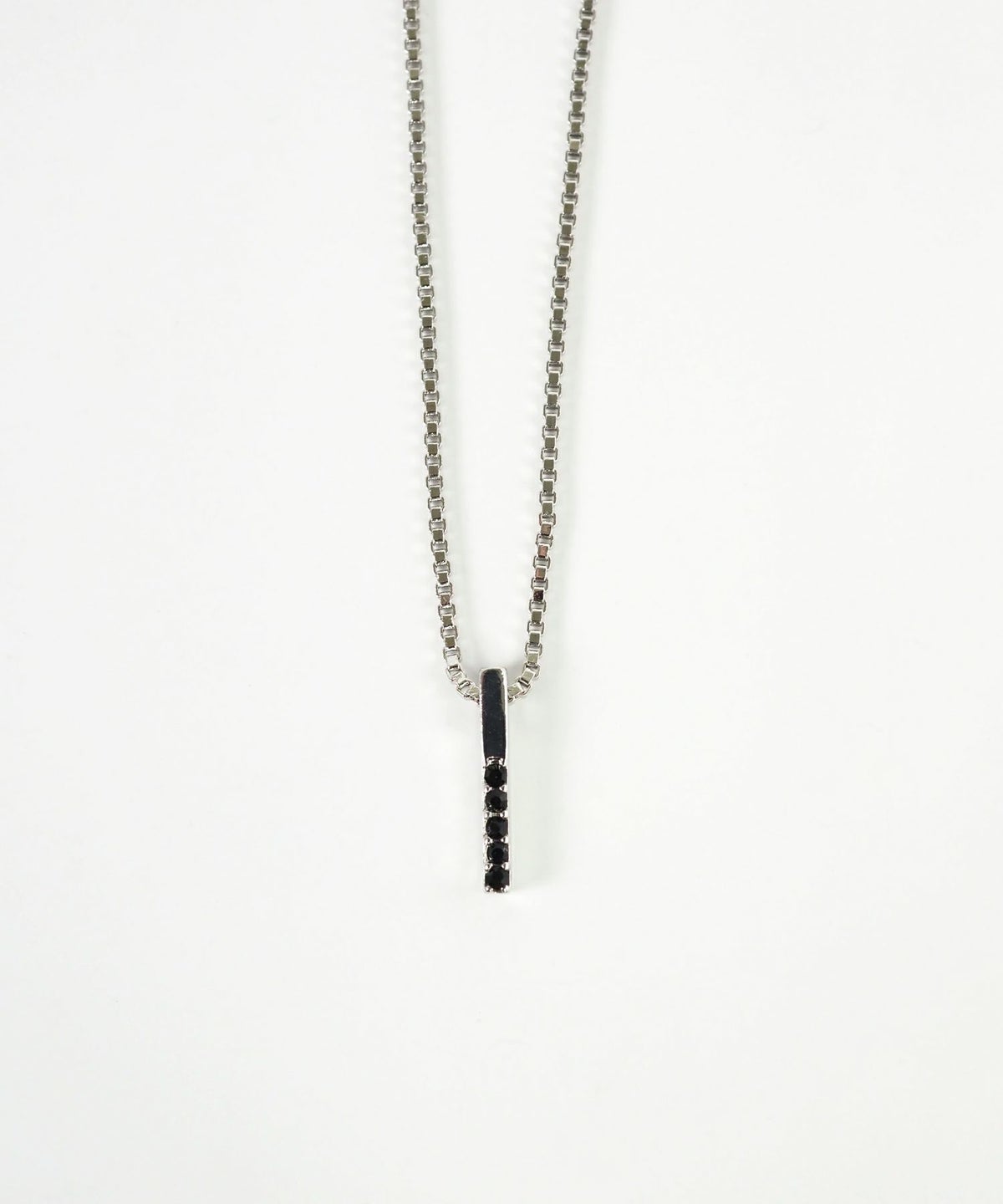 ラインストーンバーマグネットネックレス