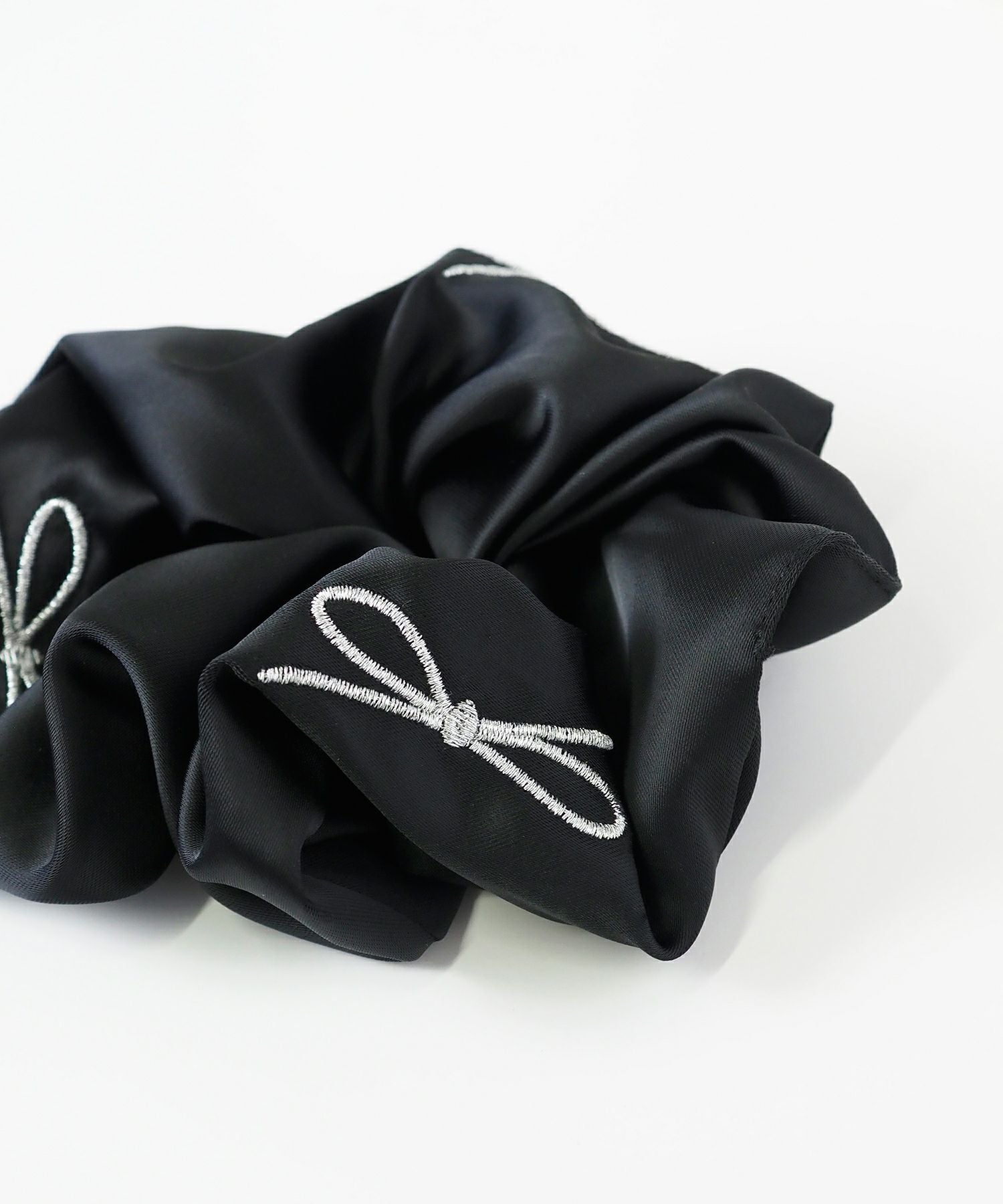 70%off】リボンポイントサテンシュシュ | 【公式】MUK ONLINE SHOP