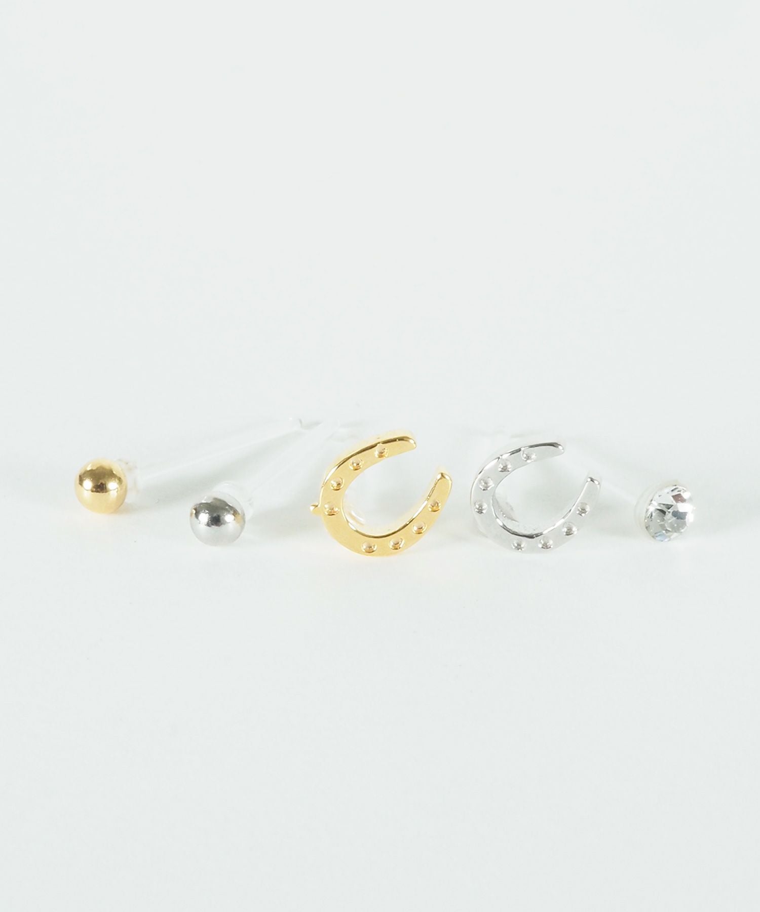 ホースシュー樹脂ポストセットピアス