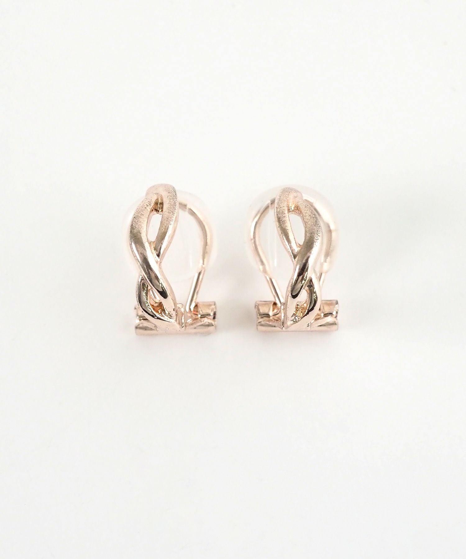 ツイストラインクリップイヤリング