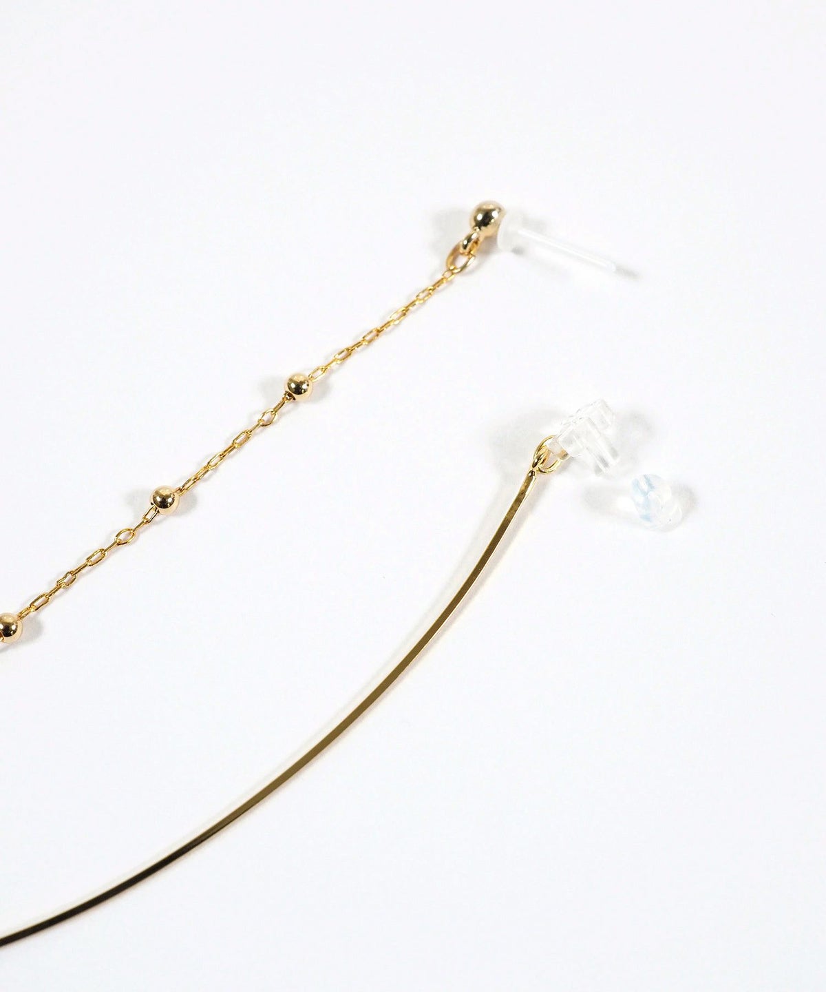 ボールチェーンセラミックポストピアス