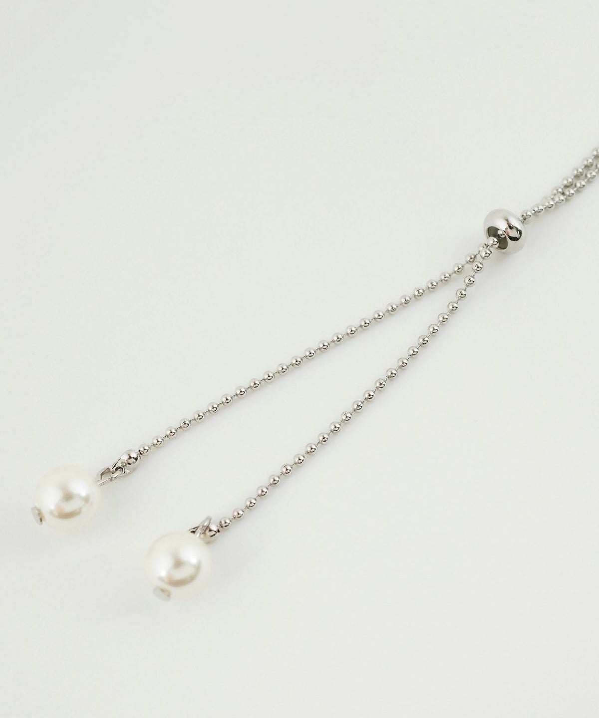 パールメタルボールロングネックレス