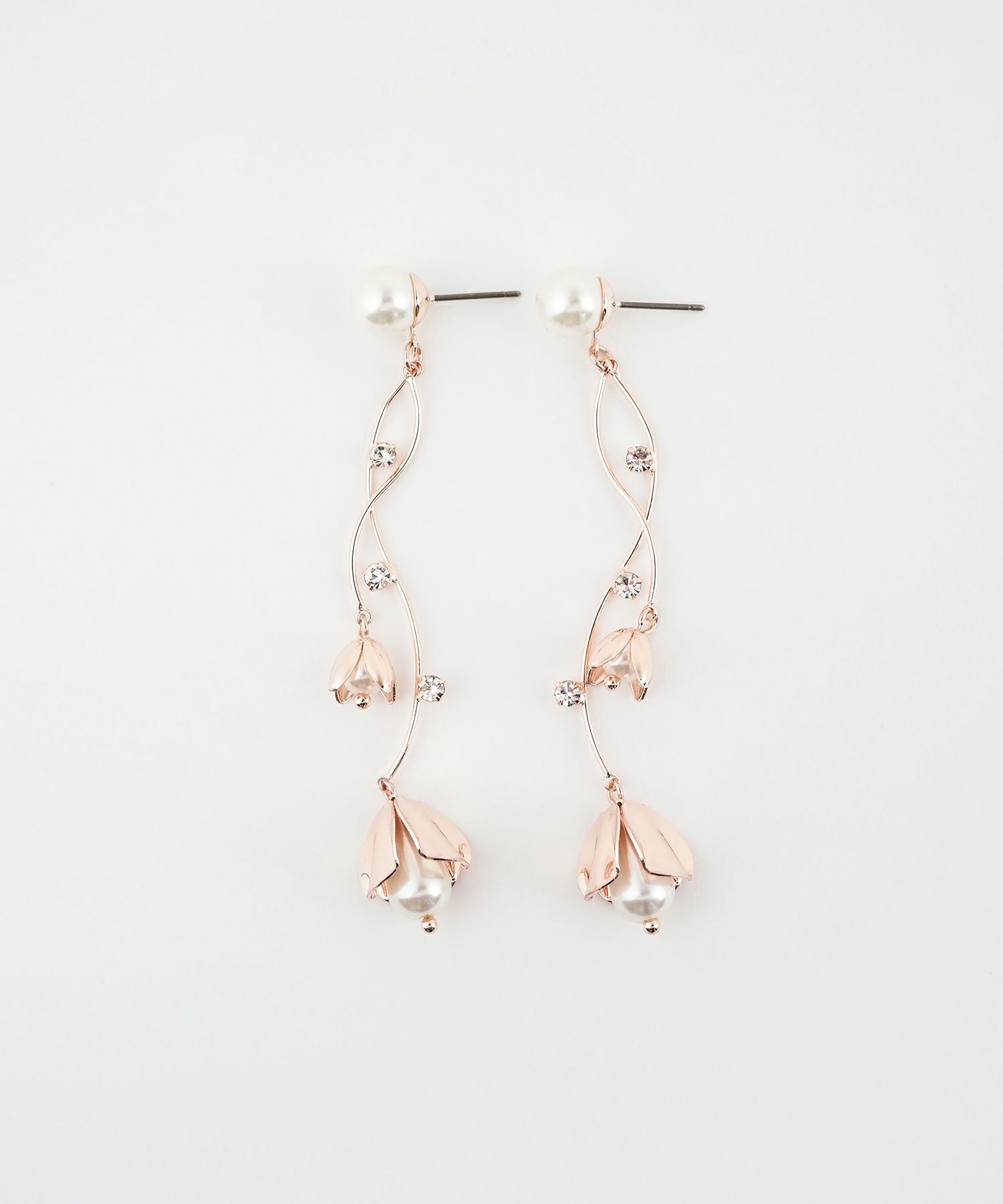 ベルフラワーチタンポストピアス【Sereno】