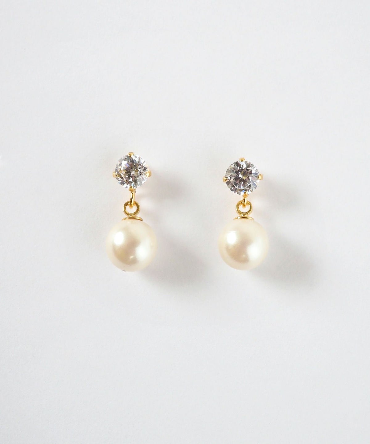 キュービック&パールK18ポストピアス