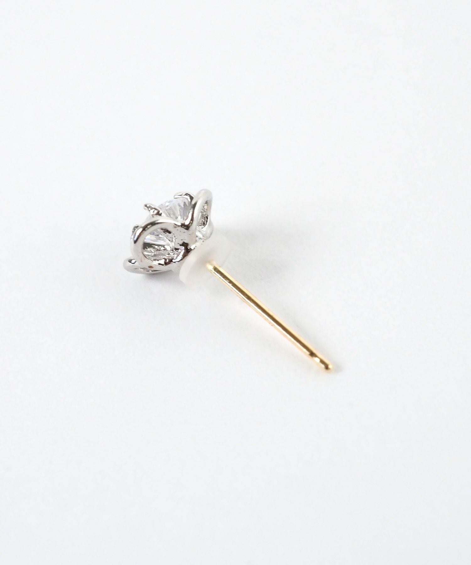 フラワーキュービックK18ポストピアス