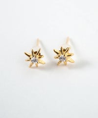 スパークリーキュービックK18ポストピアス