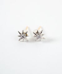 スパークリーキュービックK18ポストピアス