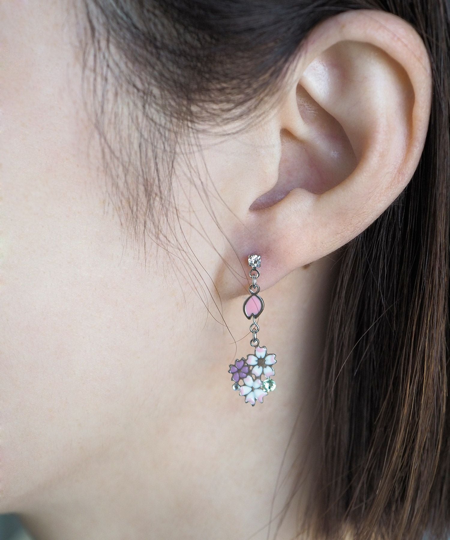 ネコサクラチタンポストピアス | 【公式】MUK ONLINE SHOP｜人気