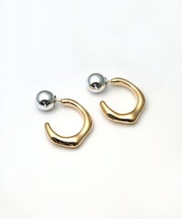 ボールキャッチフープチタンポストピアス