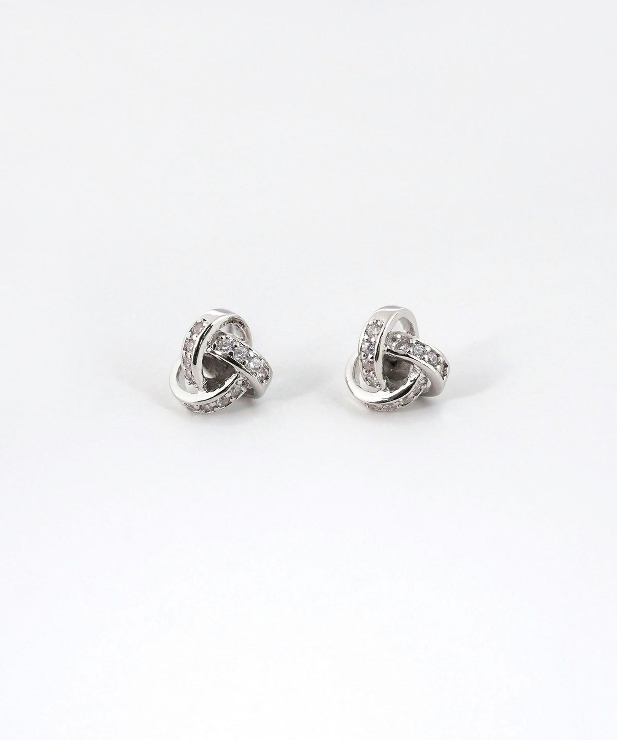 ブレイドビジューチタンポストピアス