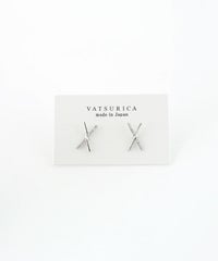 クロスワイヤーチタンポストピアス