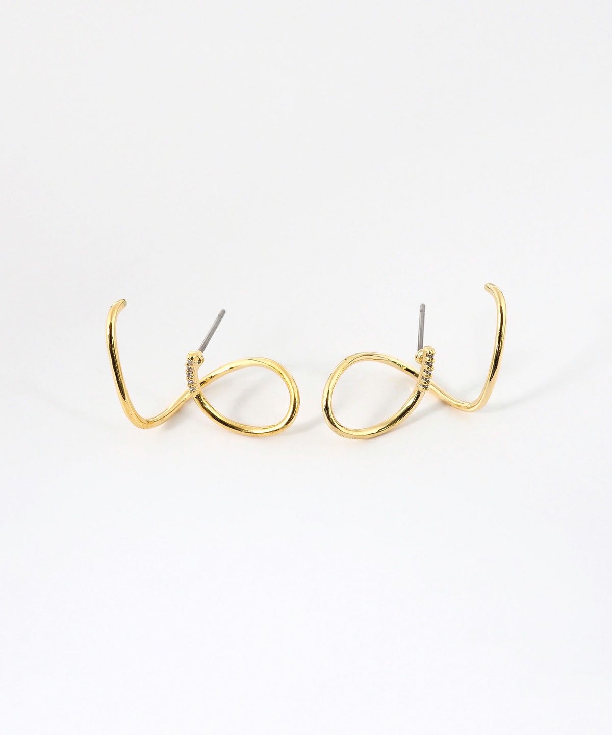 ドローイングビローチタンポストピアス