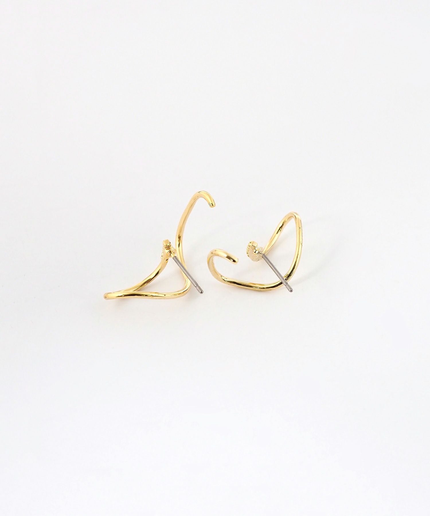 ドローイングビローチタンポストピアス