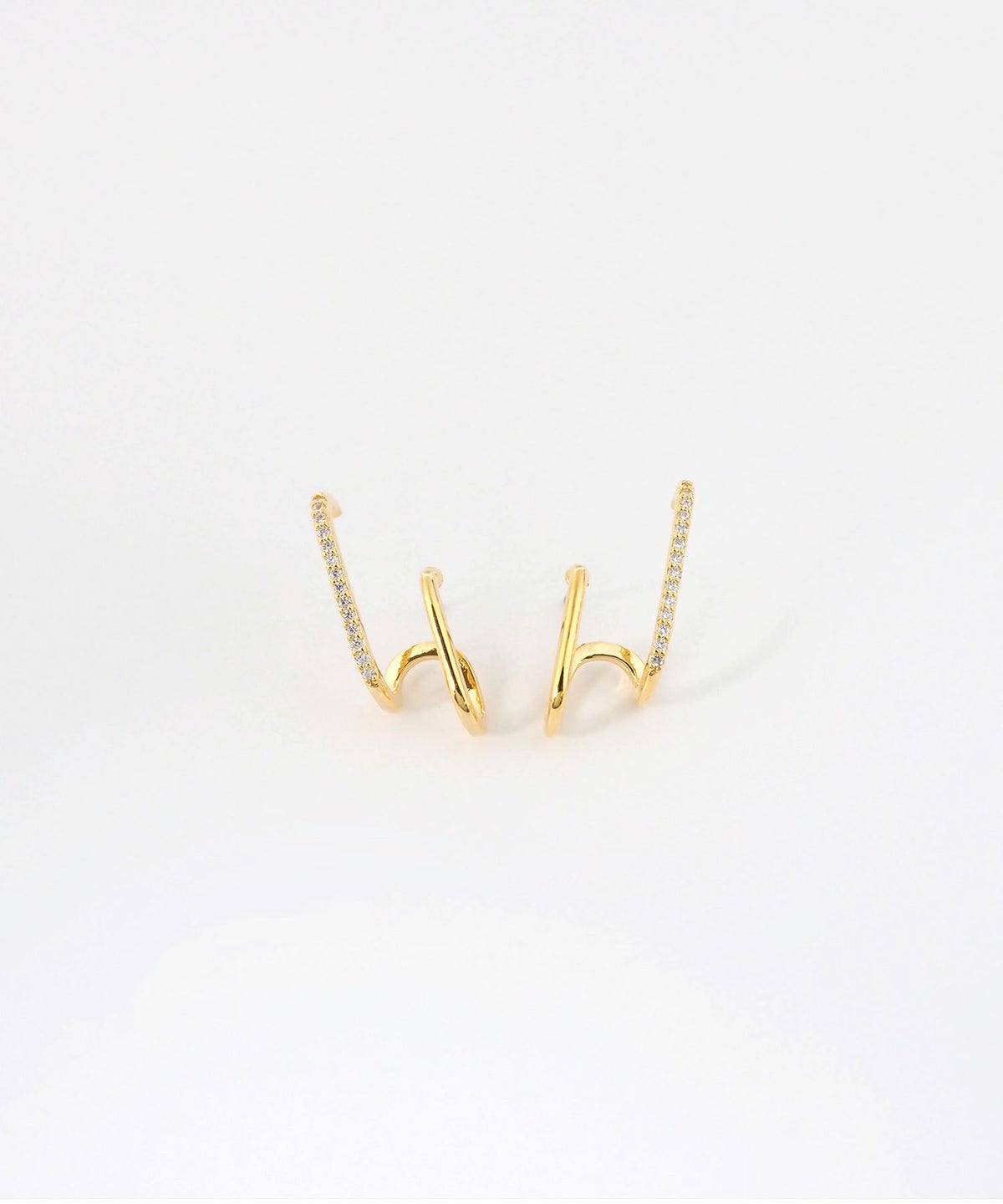 ドローイングバーチタンポストピアス