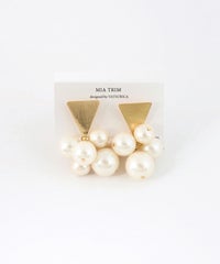 ヘアラインプレートパールチタンポストピアス