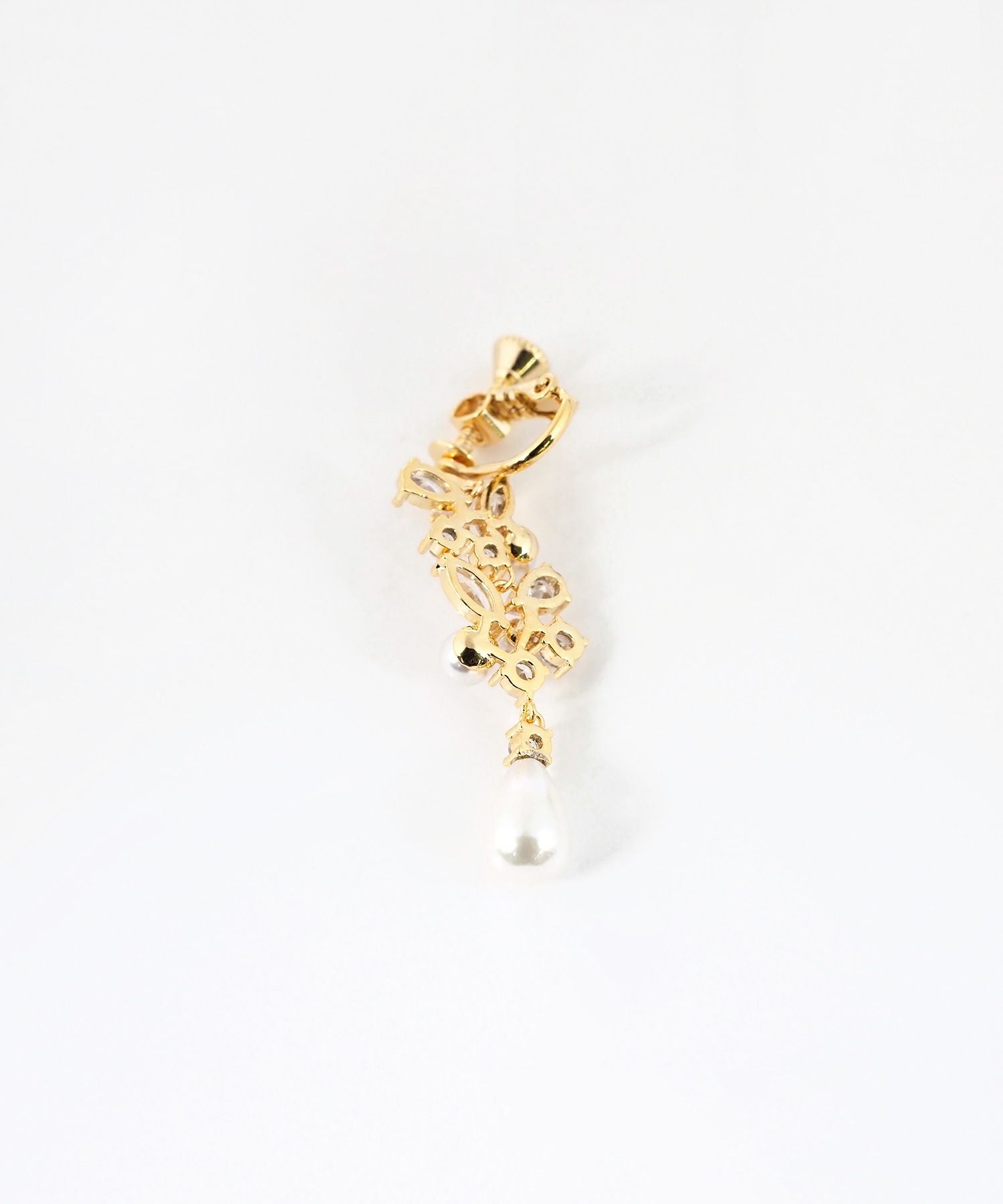 ビジューパールイヤリング