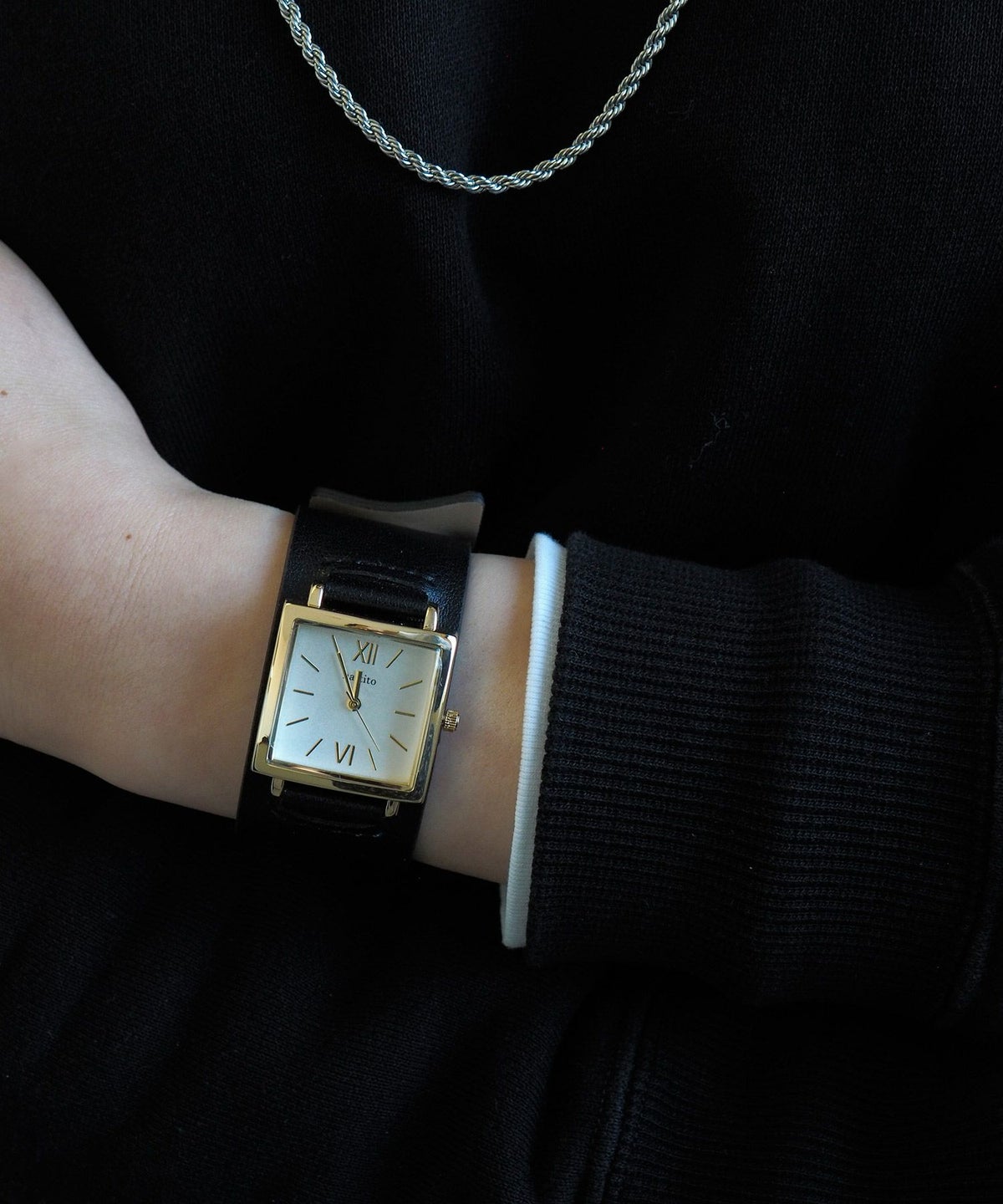 ヴィンテージバングルウォッチ