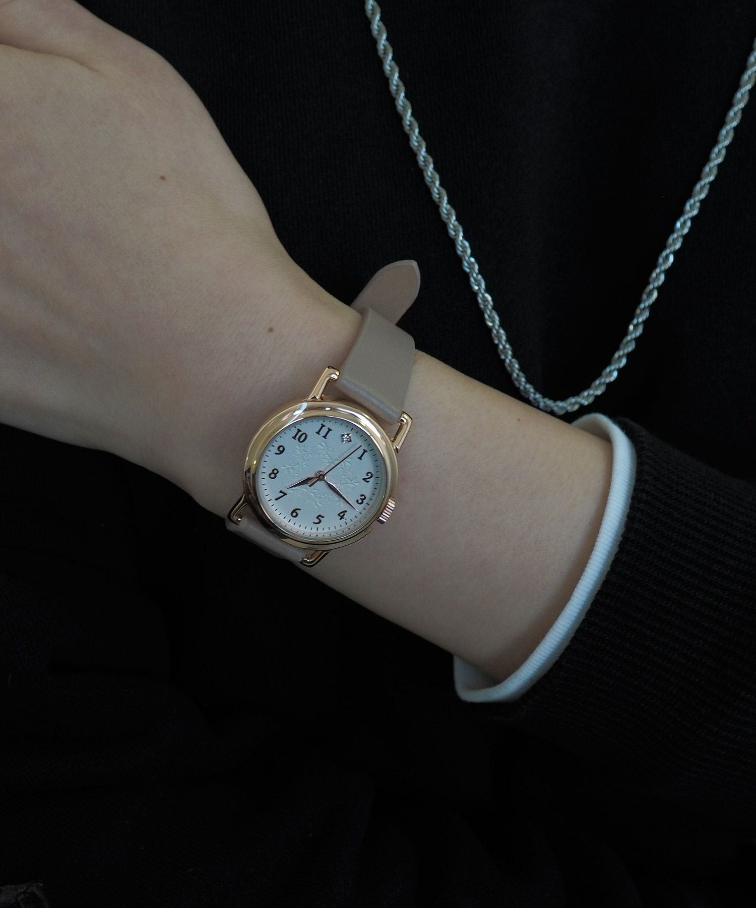 エッジングベルトウォッチ