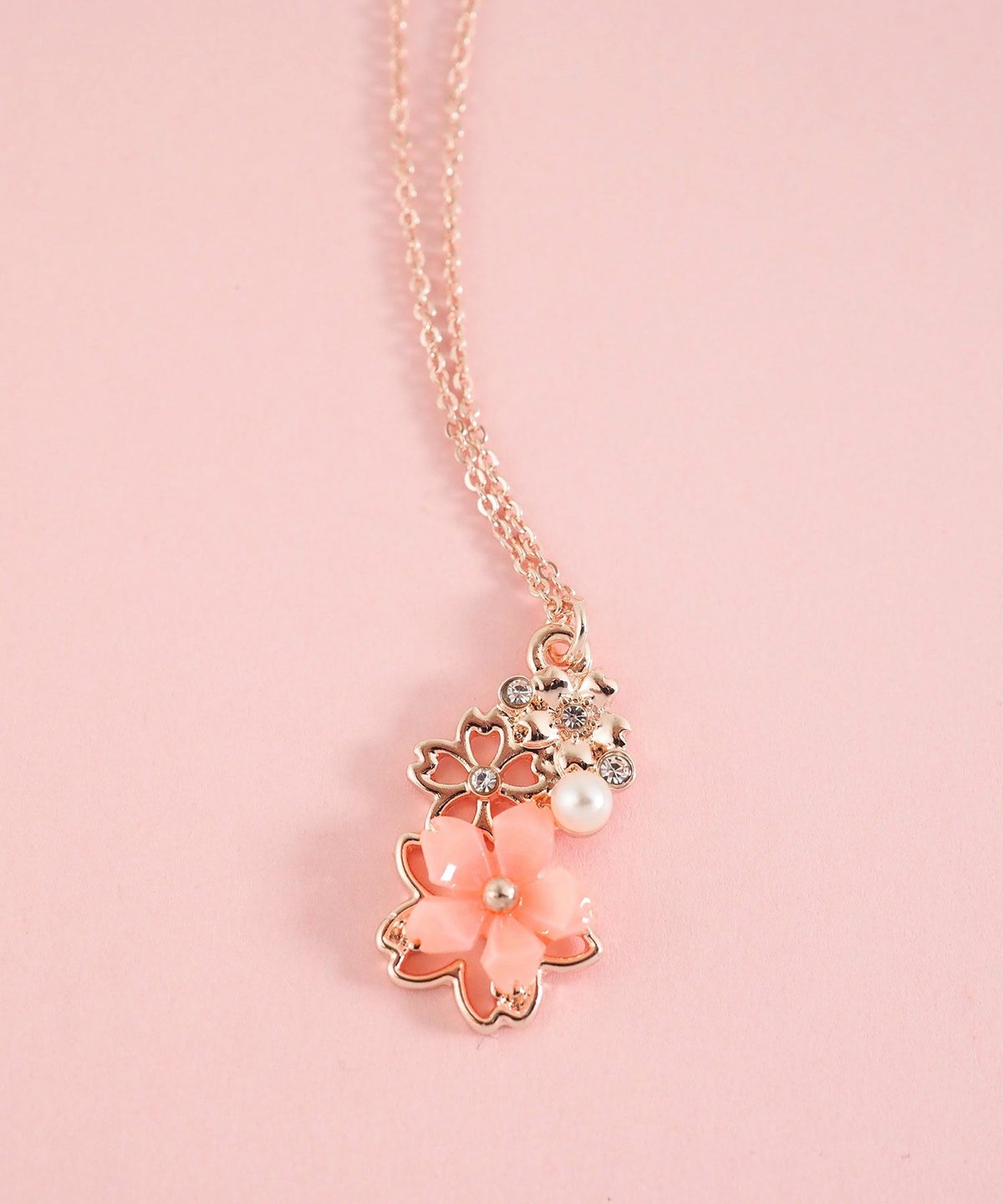 SAKURAビジューペンダント