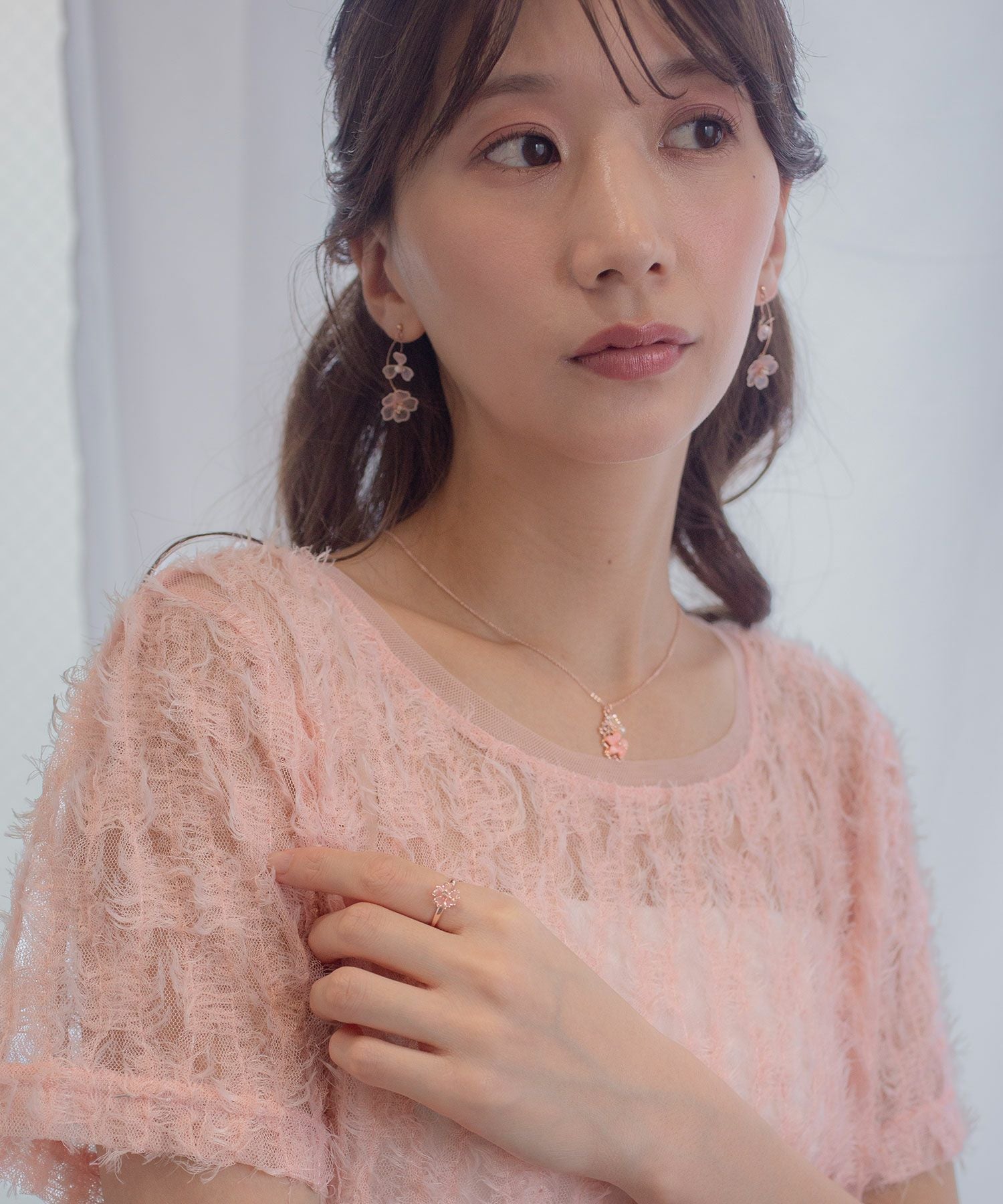 SAKURAビジューペンダント