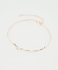 Vモチーフ×メタルラインブレスレット