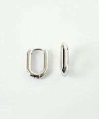 オーバルフープワンタッチピアス