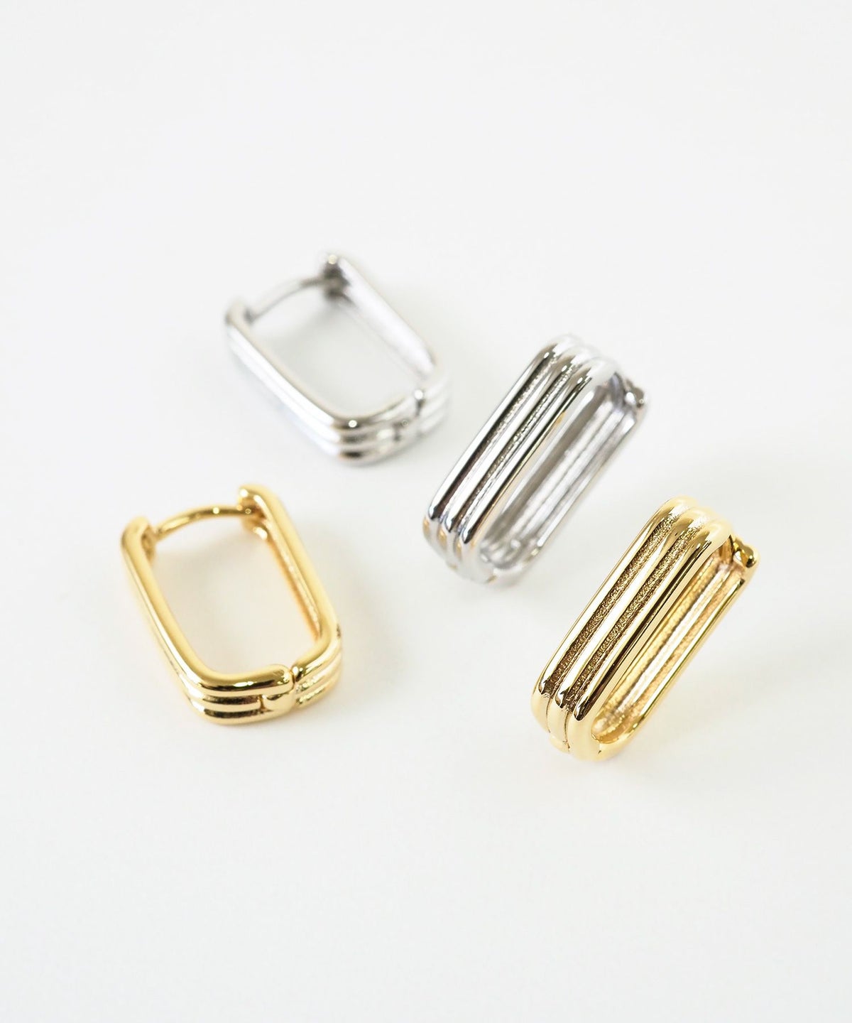 レクタングルフープワンタッチピアス