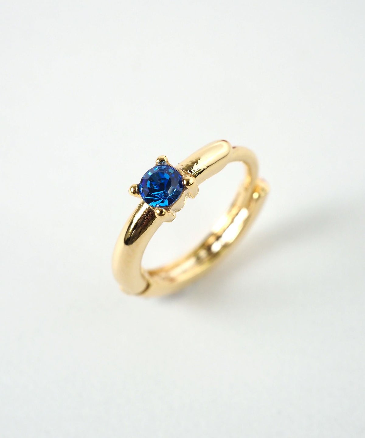 誕生石フープワンタッチピアス