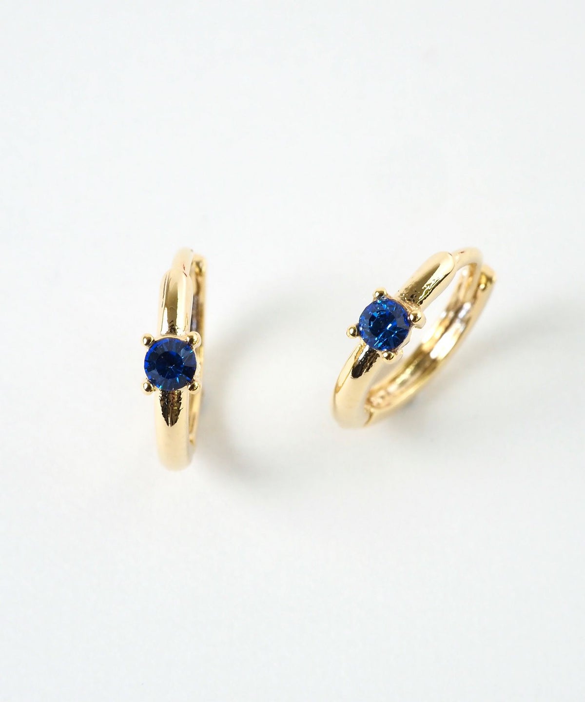 誕生石フープワンタッチピアス