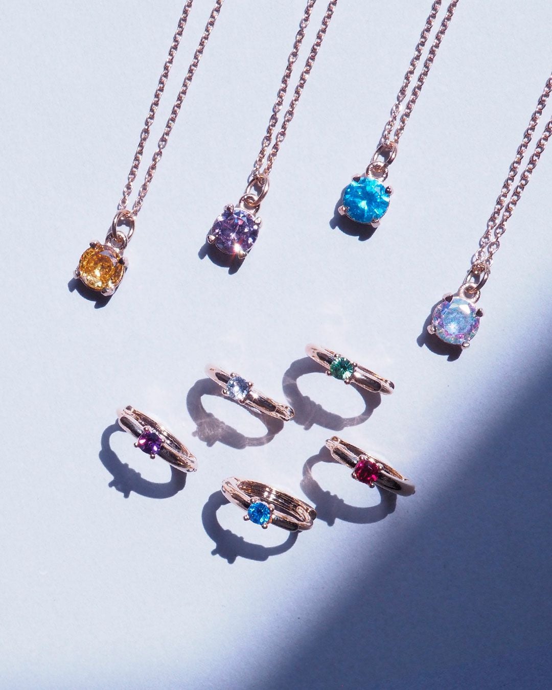 誕生石フープワンタッチピアス