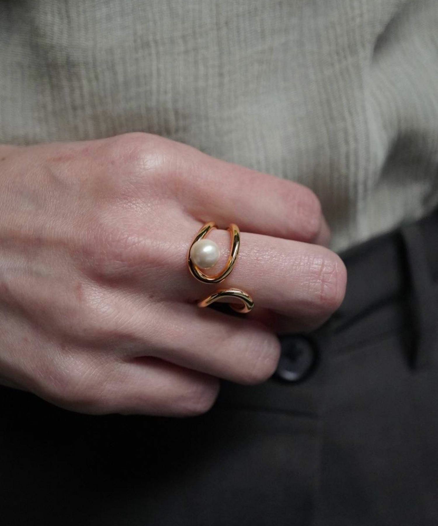 アシメパールリング